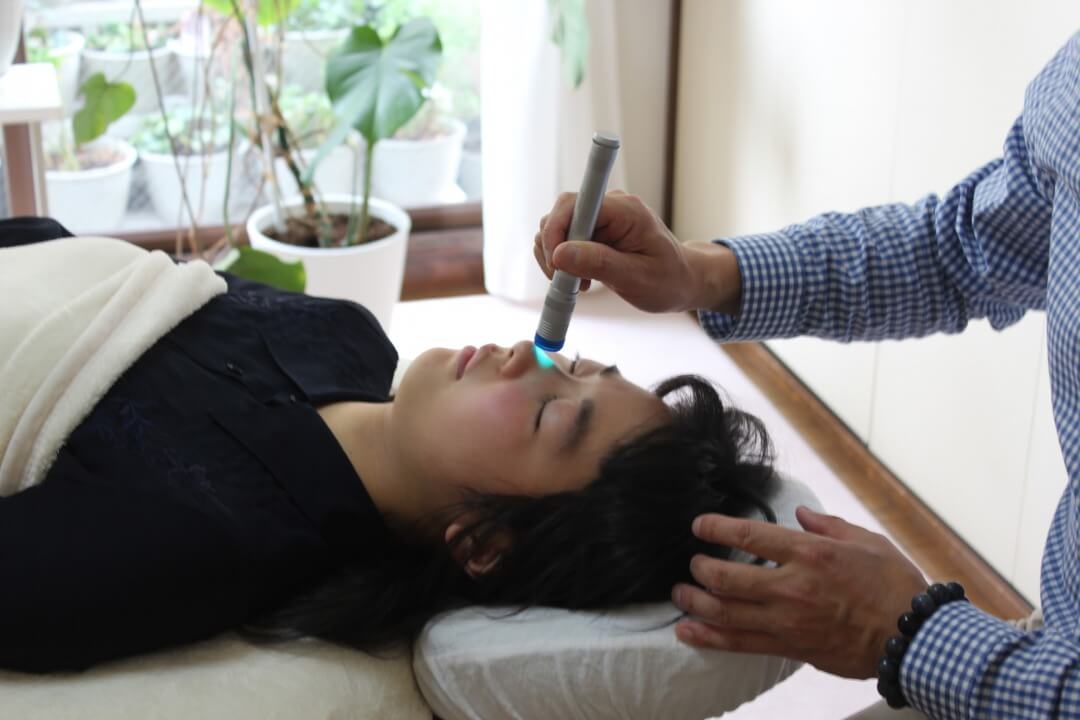 カラーパンクチャー